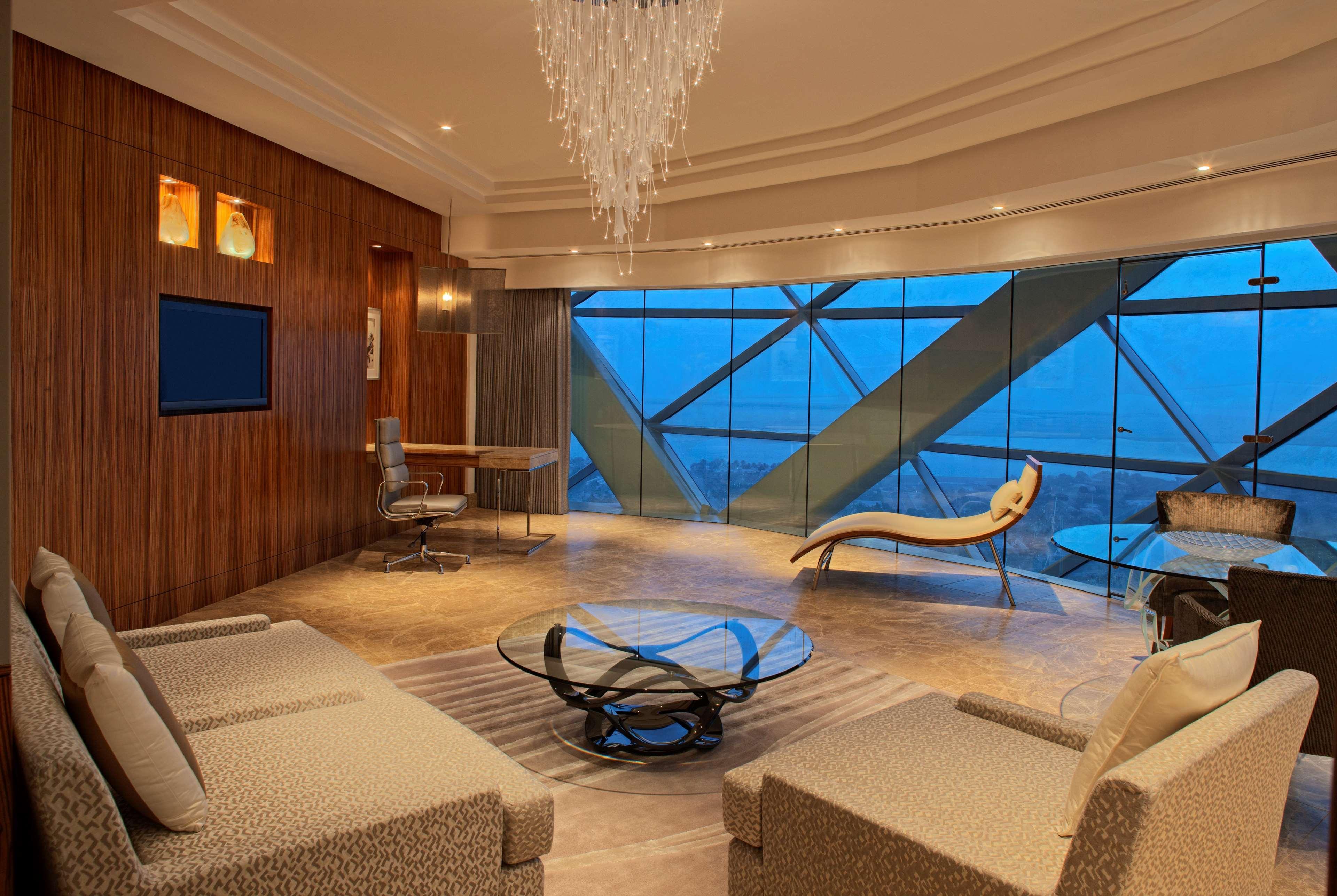 Andaz Capital Gate Abu Dhabi - A Concept By Hyatt Hotel Facilities photo